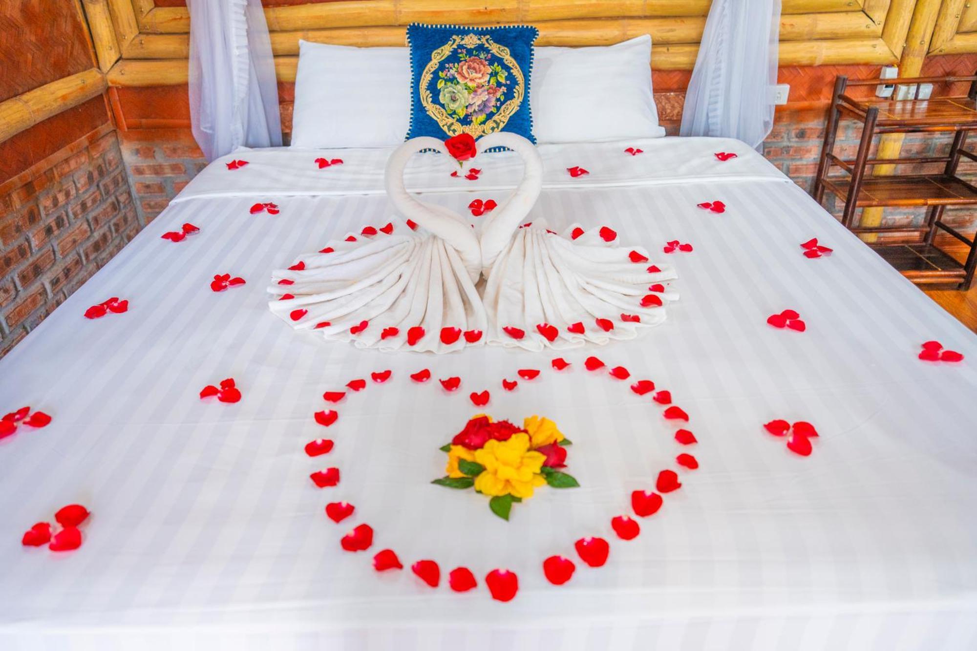 Lotus Field Homestay Ninh Binh Esterno foto